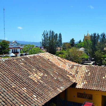 Hotel Delfín Comitán Exteriér fotografie